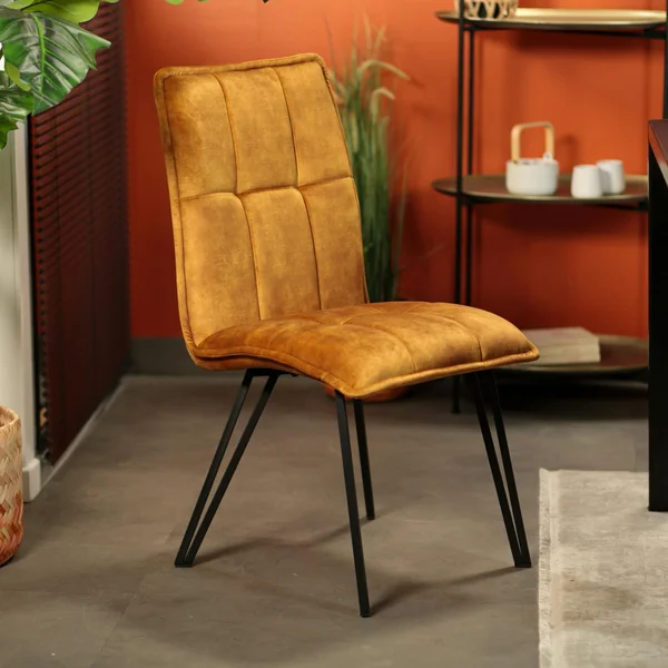 Chaise de salle à manger ocre avec pieds épingle (lot de 2) MALMOE