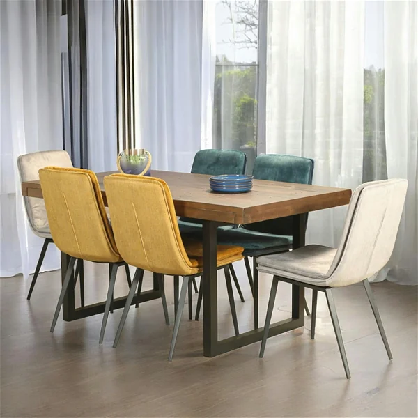 Chaise en velours doré à double coussinage (lot de 2) OKA