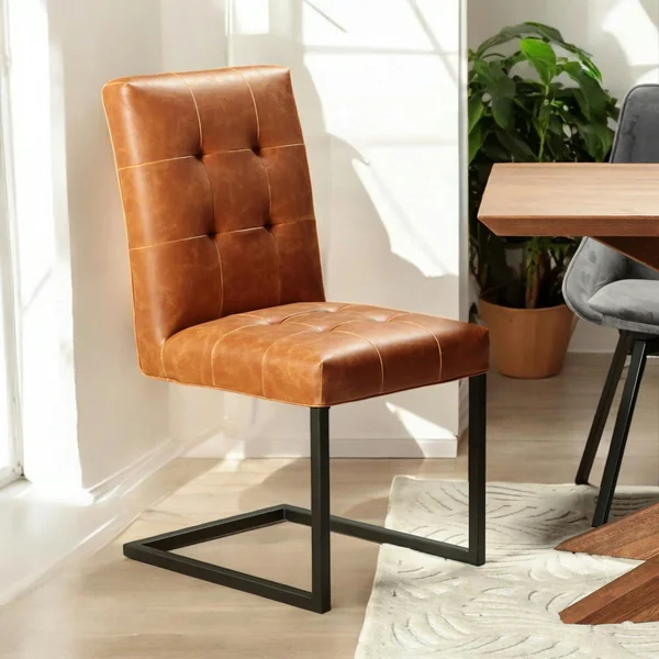 Chaise moderne camel (lot de 2) OKA