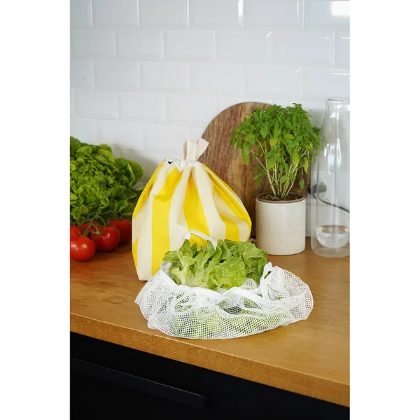 Essoreuse à salade en coton rayé jaune clair et blanc