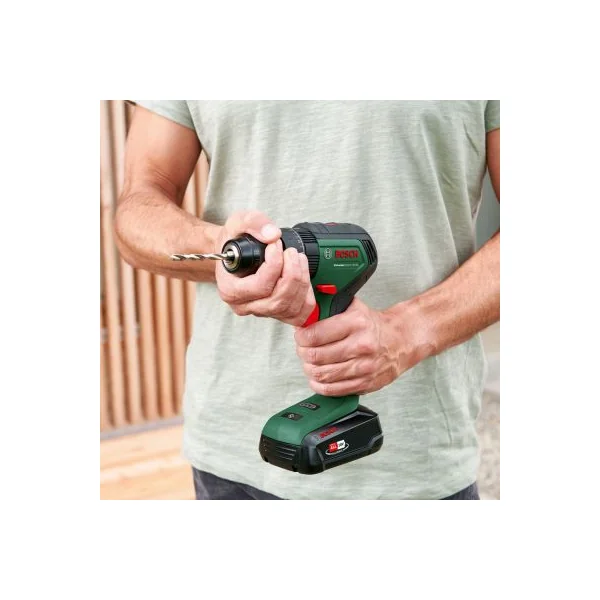 Perceuse visseuse à percussion sans fil Bosch UniversalImpact 18V-60 + 2 batteries (1x2Ah + 1x4Ah)