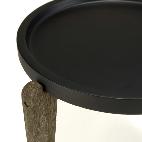 Table d'appoint ronde pour jardin béton noir mat et pieds bois HERCULE